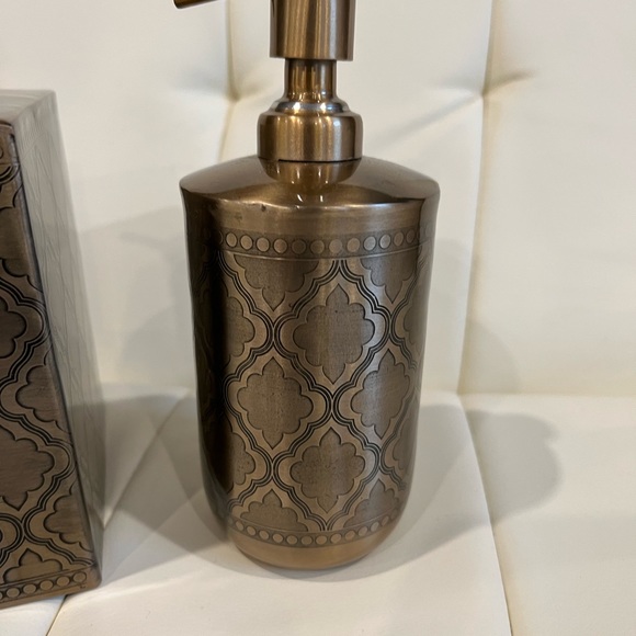 Moroccan inspired bathroom accessories - Picture 7 of 8